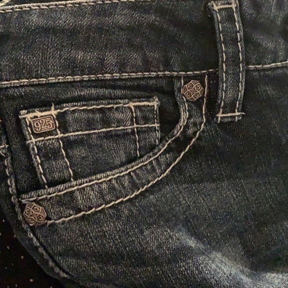 Silver Jeans Co | Aiko Bootcut Jeans Size‎ W 26/L 31 embroidered - Picture 4 of 16